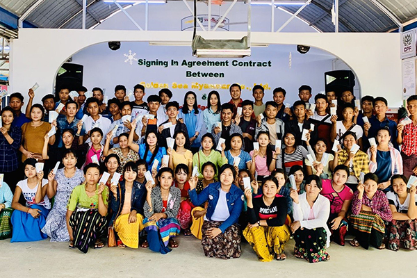 เซ็นสัญญา​แรงงานเมียนมา 100​ คน